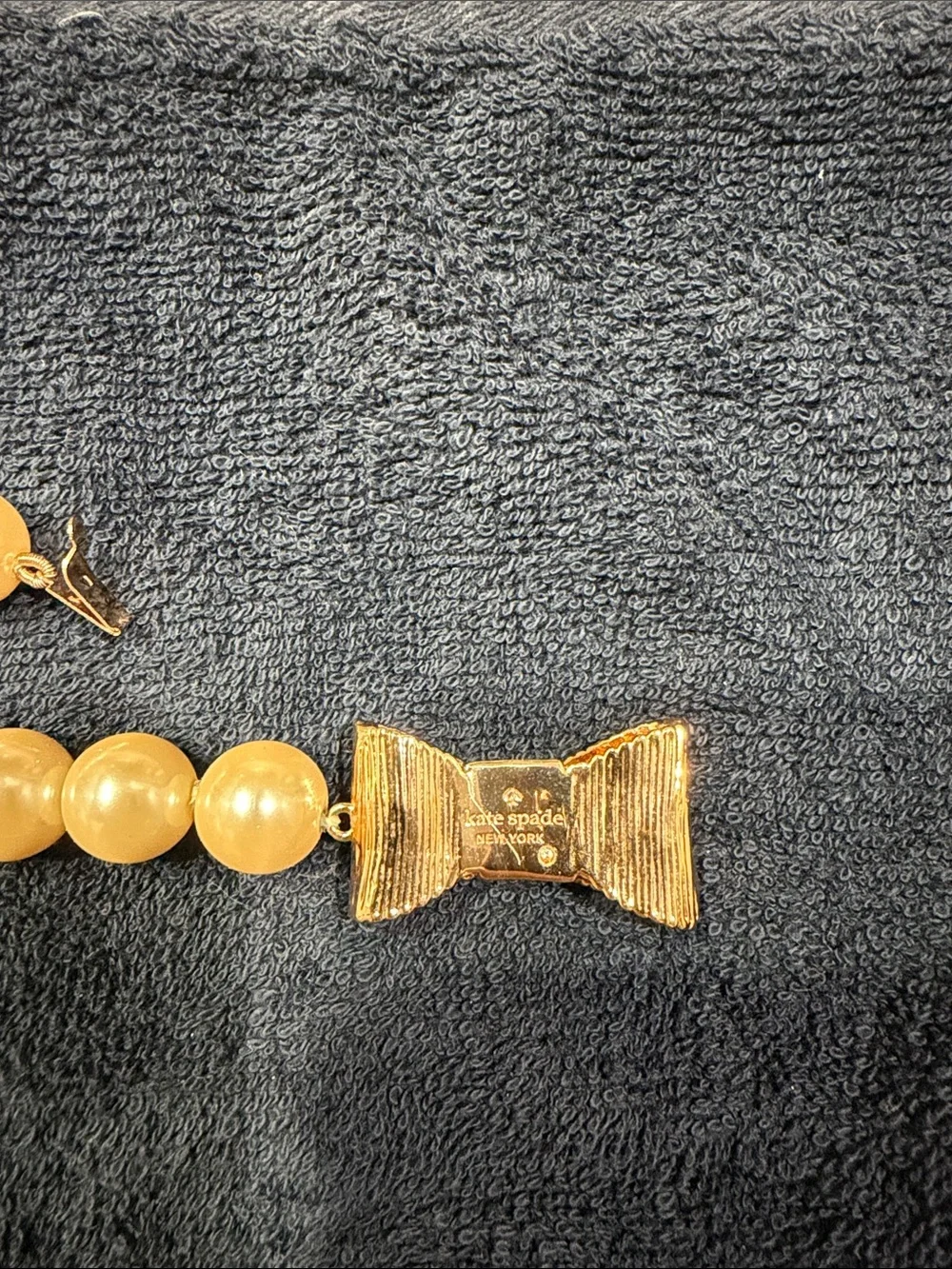 kate spade Rose Gold Bow and Pearl Bead Bracelet - Picture 2 of 2
